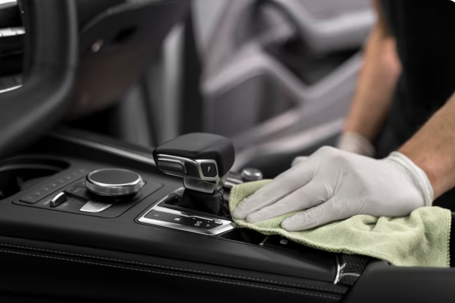 Vehicle detailing top